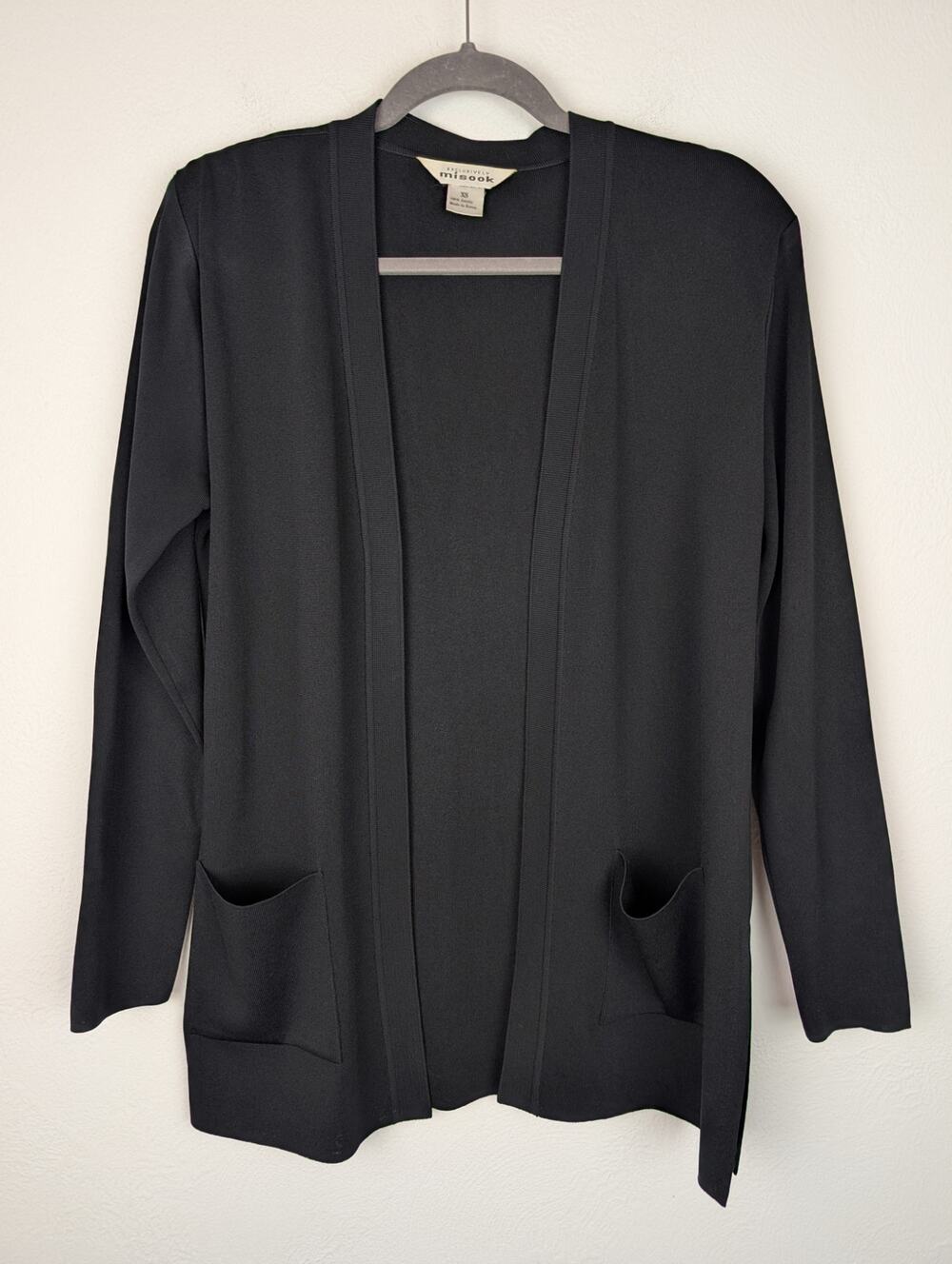 Misook Cardigan Sweater Knit Minimalist Neutral Career Luxury Black Size XS